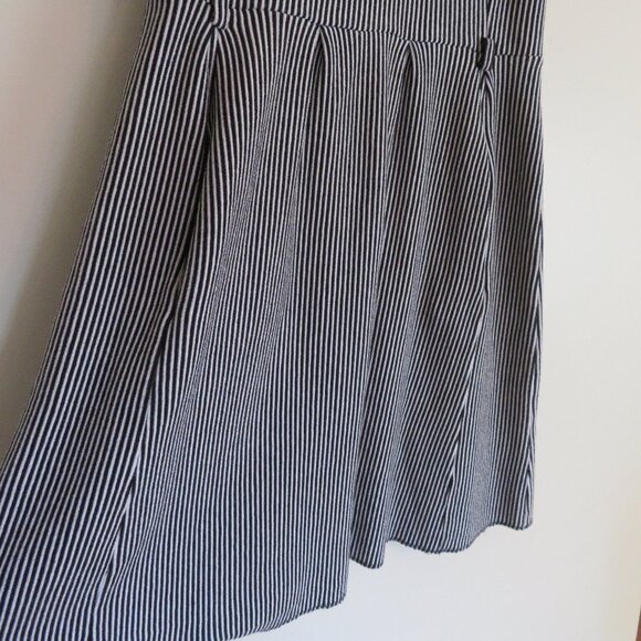 Elle | Size 14 | Black White Stripes Fit & Flare Sleeveless Dress Beetlejuice - Picture 5 of 11
